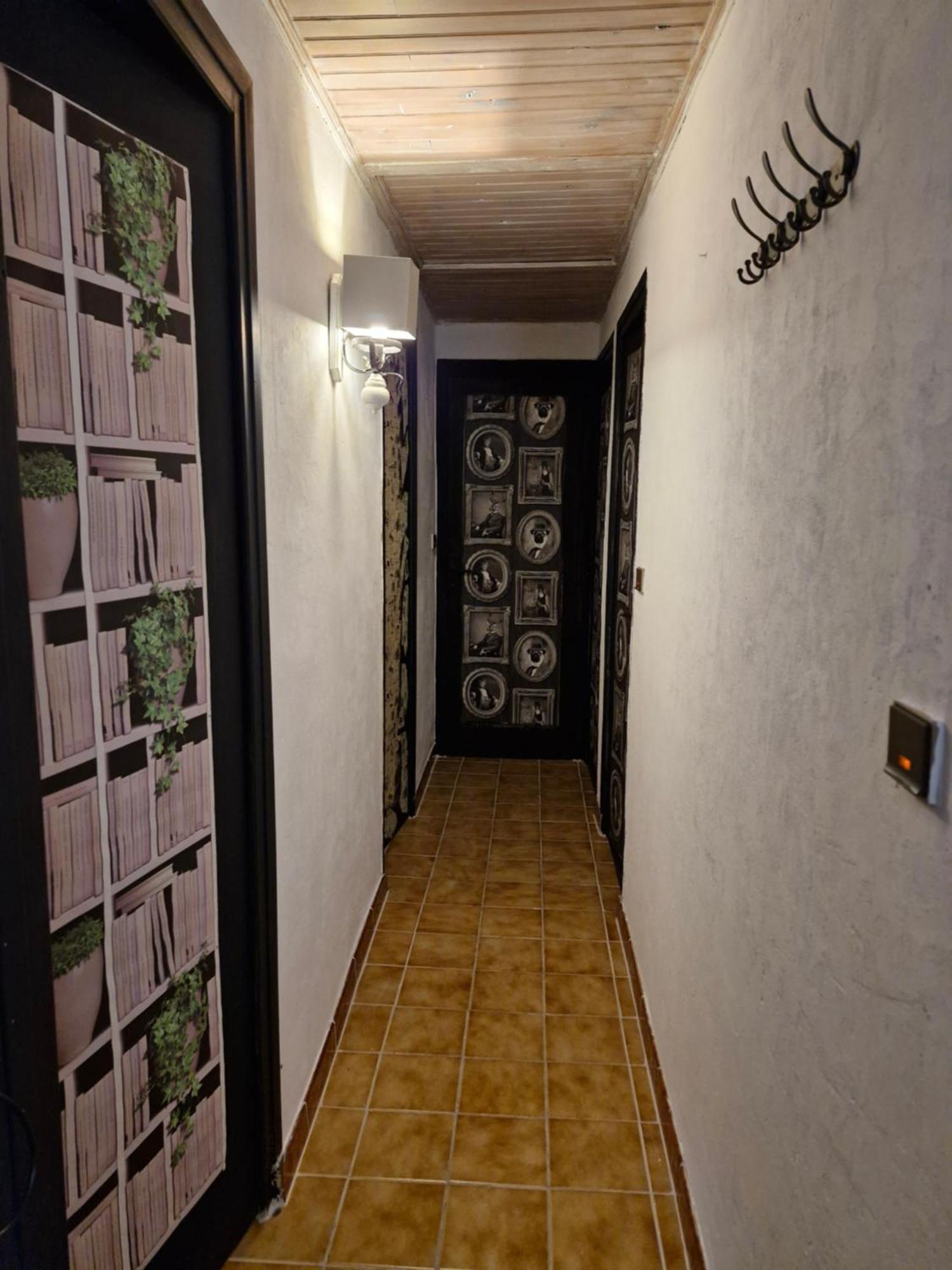 La Maison Des Lucioles Saint-Julien-Boutieres Bagian luar foto